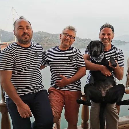 Úszó hotel Hayat Bu, Boot Fethiye